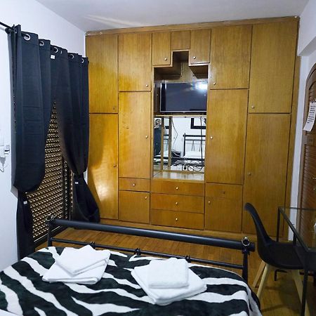 Nicko'S Room Pireus Zewnętrze zdjęcie