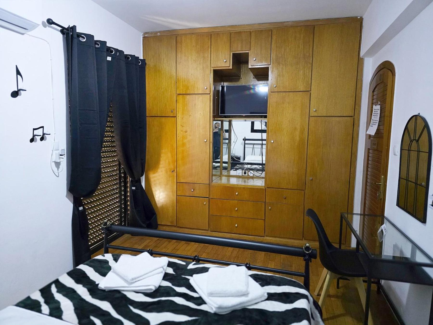 Nicko'S Room Pireus Zewnętrze zdjęcie